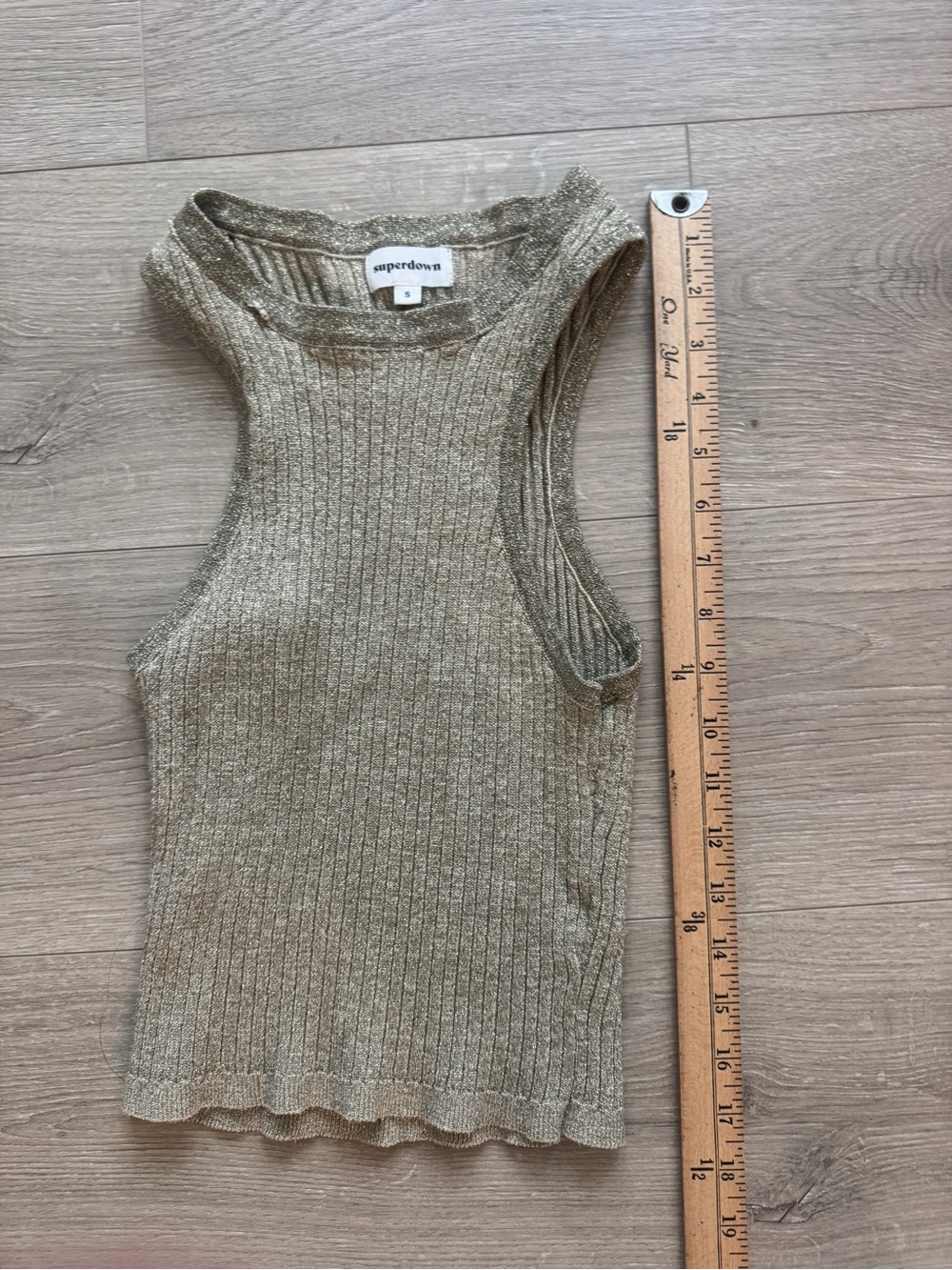 superdown Metallic Ribbed Tank Top - Gold - Picture 4 of 8